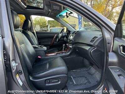 2013 Toyota Highlander Hybrid Limited   - Photo 6 - Orange, CA 92868