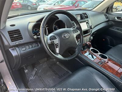 2013 Toyota Highlander Hybrid Limited   - Photo 13 - Orange, CA 92868