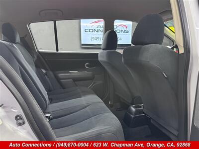 2012 Nissan Versa 1.8 S   - Photo 8 - Orange, CA 92868