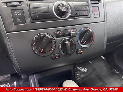 2012 Nissan Versa 1.8 S   - Photo 15 - Orange, CA 92868