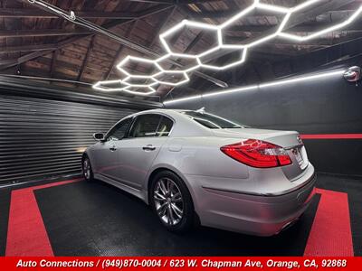 2012 Hyundai Genesis 3.8L V6 - Photo 4 - Orange, CA 92868
