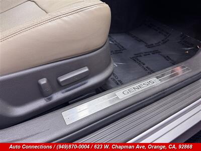 2012 Hyundai Genesis 3.8L V6 - Photo 28 - Orange, CA 92868