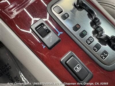 2002 Lexus ES   - Photo 17 - Orange, CA 92868