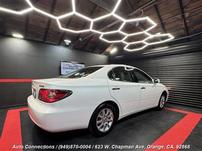 2002 Lexus ES   - Photo 3 - Orange, CA 92868