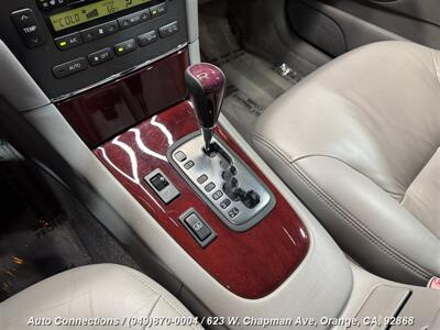 2002 Lexus ES   - Photo 16 - Orange, CA 92868