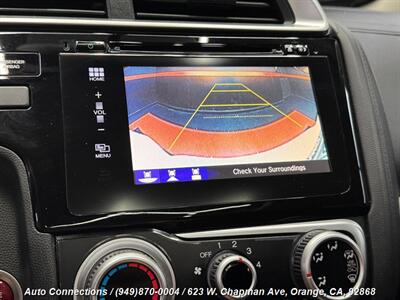 2015 Honda Fit EX   - Photo 17 - Orange, CA 92868