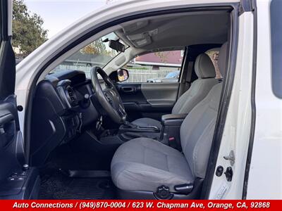 2017 Toyota Tacoma SR5   - Photo 6 - Orange, CA 92868