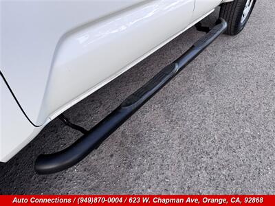2017 Toyota Tacoma SR5   - Photo 24 - Orange, CA 92868