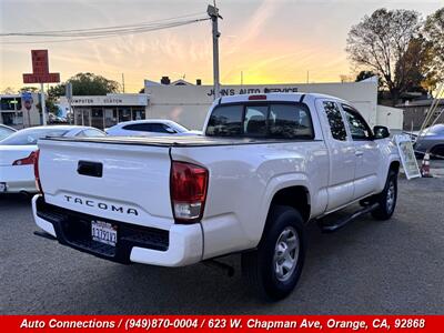 2017 Toyota Tacoma SR5   - Photo 4 - Orange, CA 92868