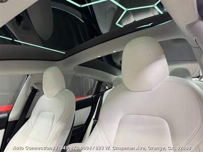 2018 Tesla Model 3 Long Range   - Photo 16 - Orange, CA 92868