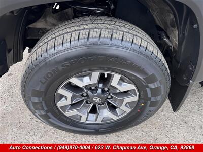2021 Toyota Tacoma TRD Off-Road   - Photo 39 - Orange, CA 92868