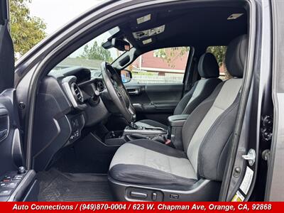 2021 Toyota Tacoma TRD Off-Road   - Photo 6 - Orange, CA 92868