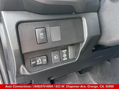 2021 Toyota Tacoma TRD Off-Road   - Photo 21 - Orange, CA 92868