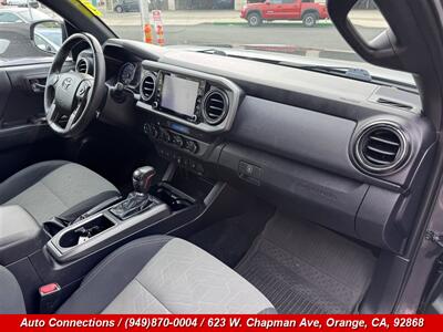 2021 Toyota Tacoma TRD Off-Road   - Photo 10 - Orange, CA 92868