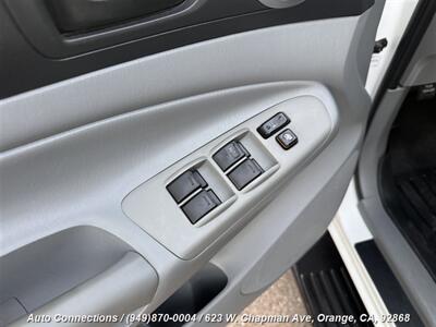 2005 Toyota Tacoma PreRunner V6   - Photo 20 - Orange, CA 92868