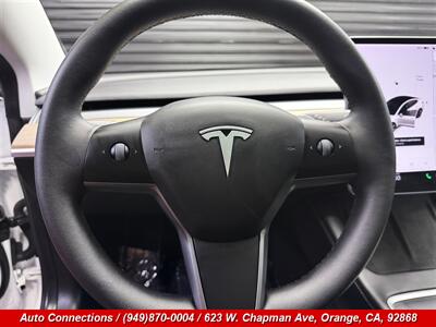 2021 Tesla Model 3 Standard Range Plus - Photo 13 - Orange, CA 92868