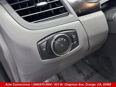 2013 Ford Edge SE   - Photo 17 - Orange, CA 92868