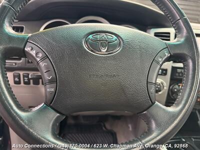 2007 Toyota 4Runner Limited   - Photo 13 - Orange, CA 92868