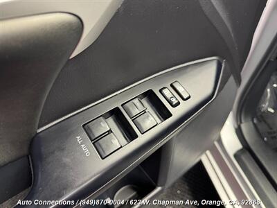 2013 Lexus CT 200h   - Photo 15 - Orange, CA 92868