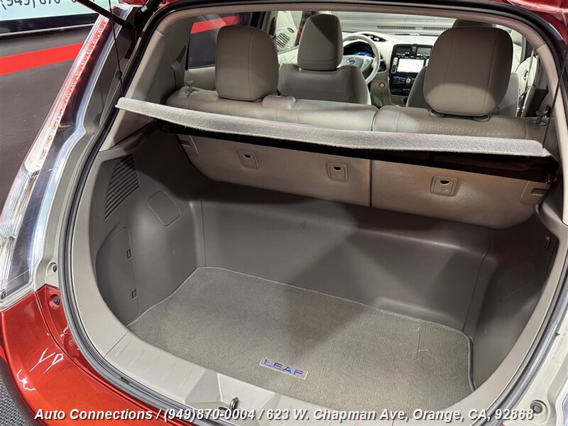 2012 Nissan LEAF SL photo 28