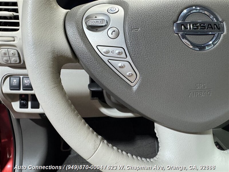 2012 Nissan LEAF SL photo 14