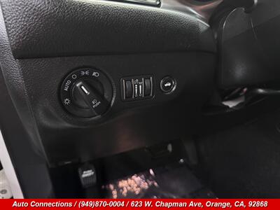 2021 Dodge Challenger SXT - Photo 18 - Orange, CA 92868