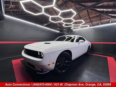 2021 Dodge Challenger SXT - Photo 2 - Orange, CA 92868