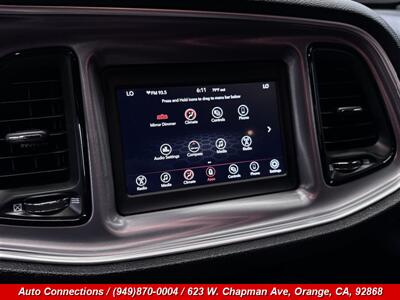 2021 Dodge Challenger SXT - Photo 16 - Orange, CA 92868