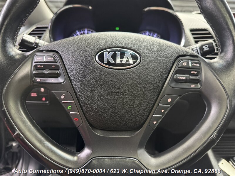 2015 Kia Forte EX photo 11