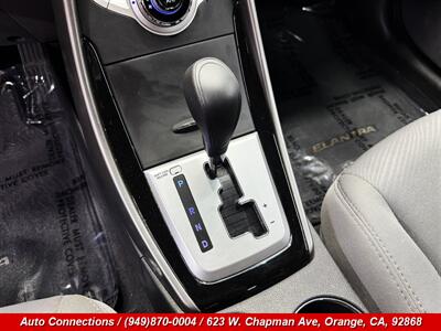 2012 Hyundai ELANTRA GLS - Photo 14 - Orange, CA 92868