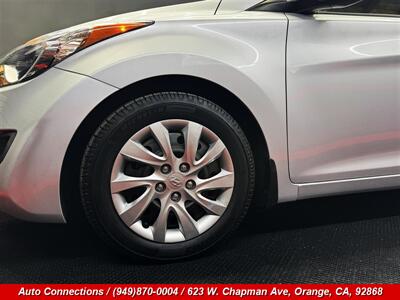 2012 Hyundai ELANTRA GLS - Photo 25 - Orange, CA 92868