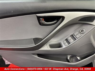 2012 Hyundai ELANTRA GLS - Photo 18 - Orange, CA 92868