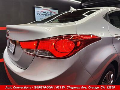 2012 Hyundai ELANTRA GLS - Photo 24 - Orange, CA 92868