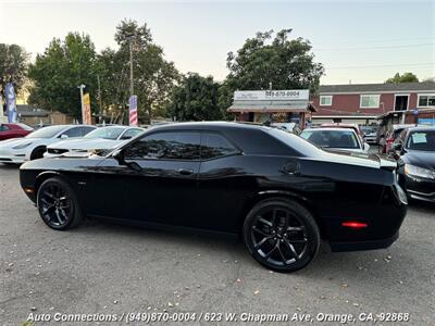 2016 Dodge Challenger R/T Plus   - Photo 4 - Orange, CA 92868