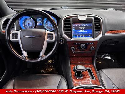 2014 Chrysler 300 Series - Photo 12 - Orange, CA 92868