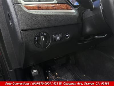 2014 Chrysler 300 Series - Photo 18 - Orange, CA 92868