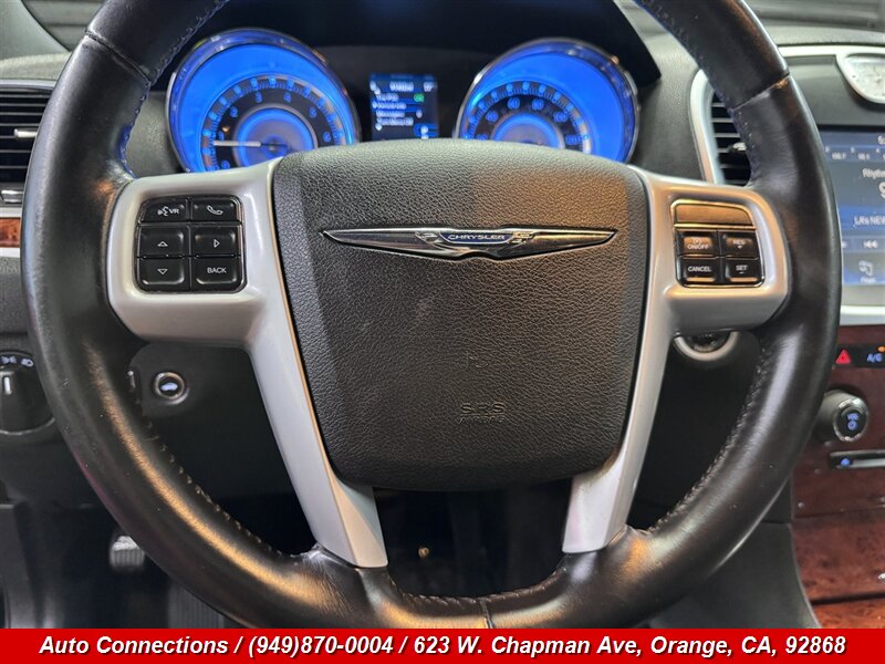 2014 Chrysler 300 Series - Photo 13 - Orange, CA 92868