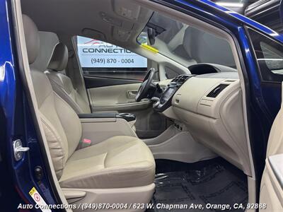 2012 Toyota Prius v Five - Photo 7 - Orange, CA 92868