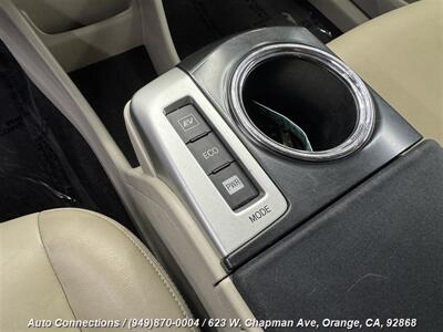 2012 Toyota Prius v Five - Photo 14 - Orange, CA 92868