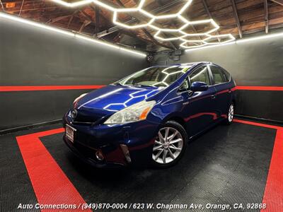 2012 Toyota Prius v Five - Photo 2 - Orange, CA 92868