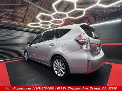 2012 Toyota Prius v Five - Photo 4 - Orange, CA 92868