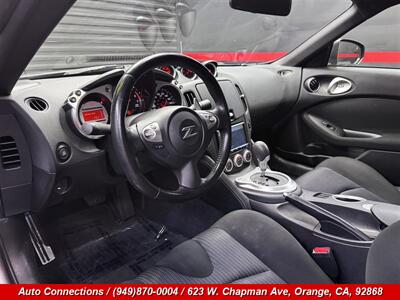 2009 Nissan 370Z Touring   - Photo 9 - Orange, CA 92868