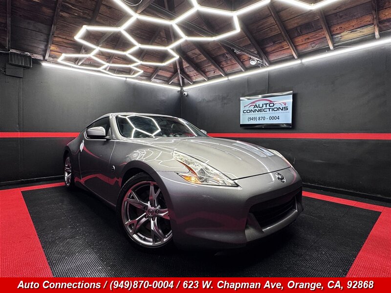 2009 Nissan 370Z Touring   - Photo 1 - Orange, CA 92868