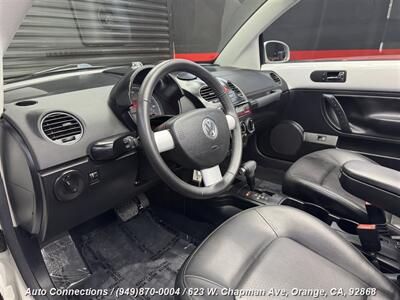 2010 Volkswagen Beetle Comfortline   - Photo 15 - Orange, CA 92868