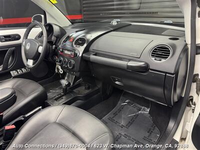 2010 Volkswagen Beetle Comfortline   - Photo 14 - Orange, CA 92868