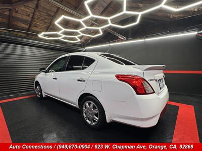 2015 Nissan Versa 1.6 SV - Photo 4 - Orange, CA 92868