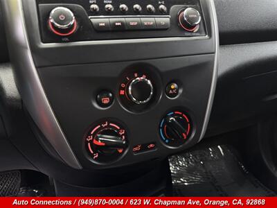 2015 Nissan Versa 1.6 SV - Photo 16 - Orange, CA 92868