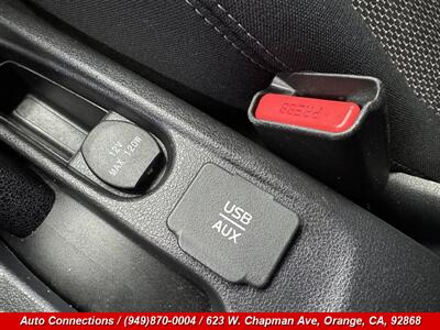 2015 Nissan Versa 1.6 SV - Photo 15 - Orange, CA 92868