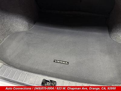 2015 Nissan Versa 1.6 SV - Photo 23 - Orange, CA 92868