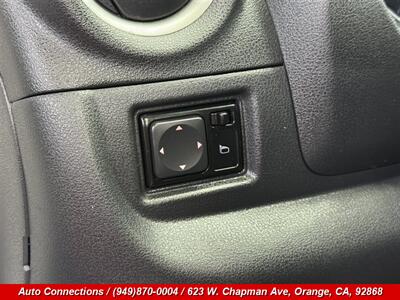 2015 Nissan Versa 1.6 SV - Photo 18 - Orange, CA 92868